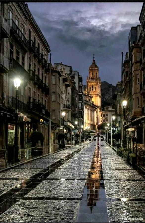 哈恩Centro Catedral Carrera 27, 1 Plaza De Aparcamiento Y Netflix Gratis公寓 外观 照片