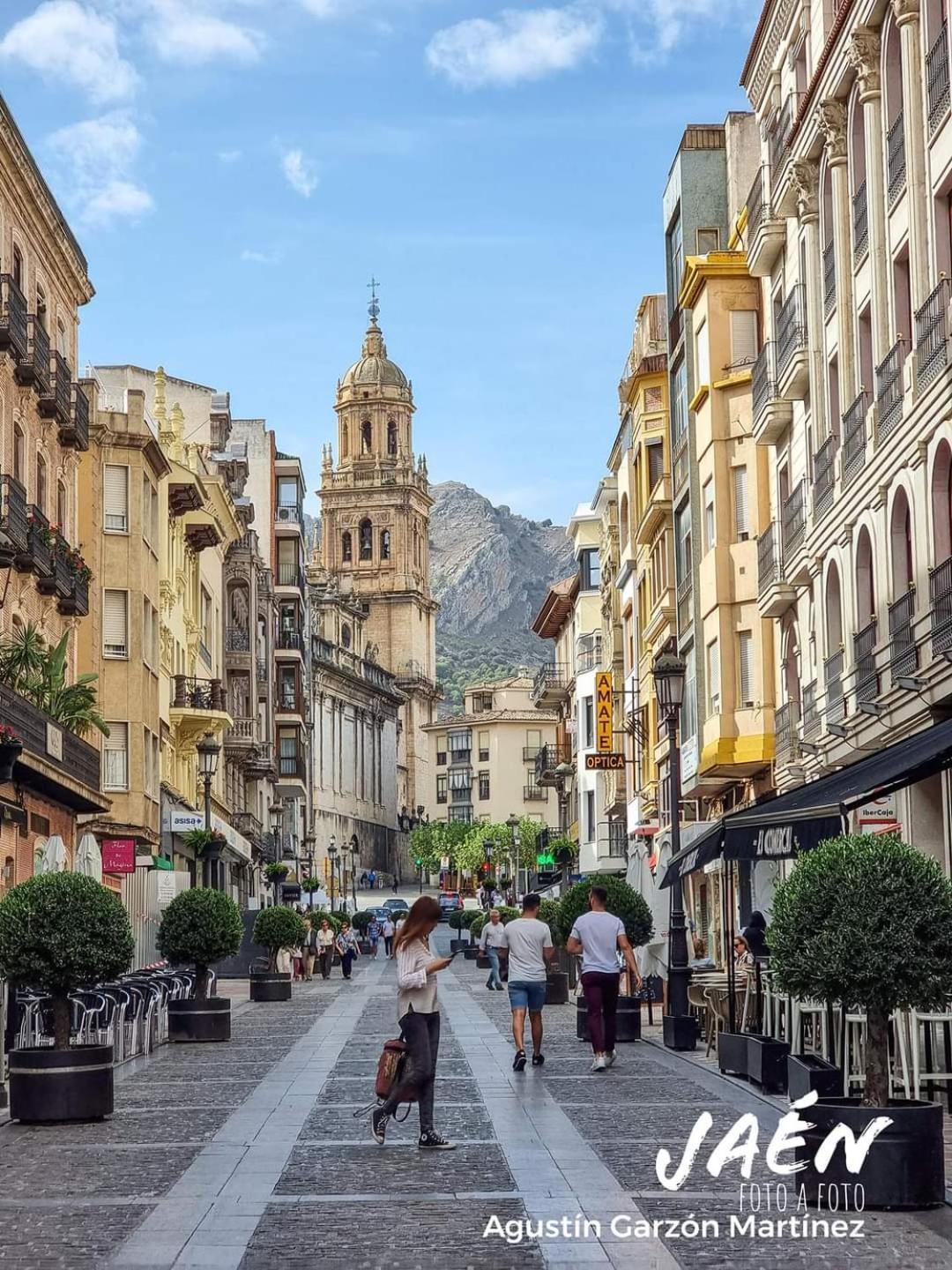 哈恩Centro Catedral Carrera 27, 1 Plaza De Aparcamiento Y Netflix Gratis公寓 外观 照片